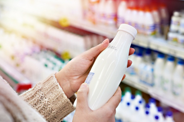 В России продолжает расти себестоимость молока